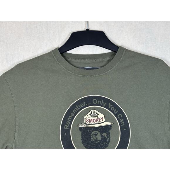 Smokey Bear Official License Cropped T Shirt Olive Green Women’s Large - Picture 7 of 16